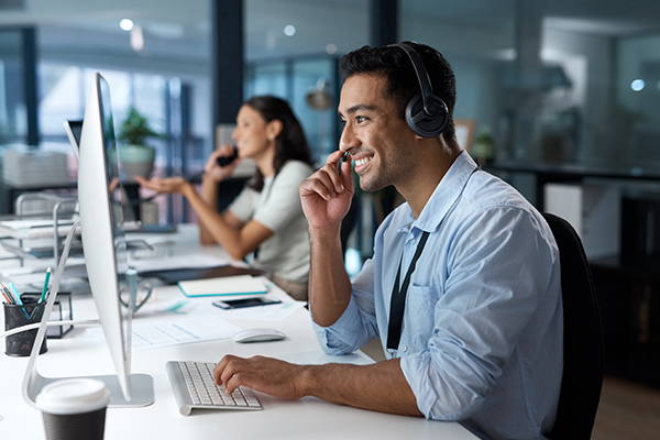 الصيانة والدعم الفني